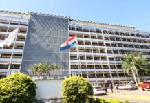 Crisis financiera en el sector salud: Paraguay enfrenta deudas por más de US$ 1.340 millones entre el Ministerio de Salud e IPS