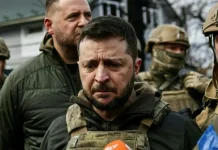 Zelenski abre la puerta a su renuncia mientras la presión sobre Ucrania aumenta