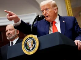 Trump amenaza con aranceles del 100% a Canadá por acuerdo con China y eleva al 25% los gravámenes a Corea del Sur por incumplimiento legislativo