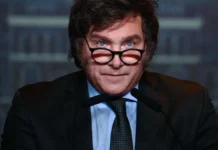 Economista alerta que Argentina sufrió la mayor fuga de capitales en dos décadas por mantener el tipo de cambio fijo antes de las elecciones