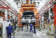 Ford y Renault sellan alianza estratégica para desarrollar vehículos eléctricos asequibles y reforzar su competitividad ante la presión china en Europa