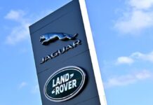 Jaguar Land Rover anuncia 4.000 despidos tras hundirse su beneficio un 68,9% por los aranceles de Trump y un ciberataque